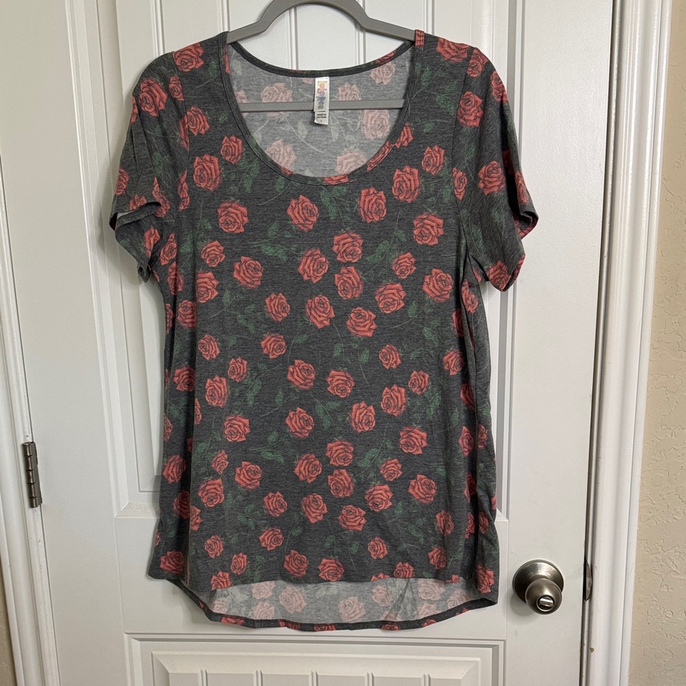 LuLaRoe Gray and Red Rose Print Short Sleeve Top